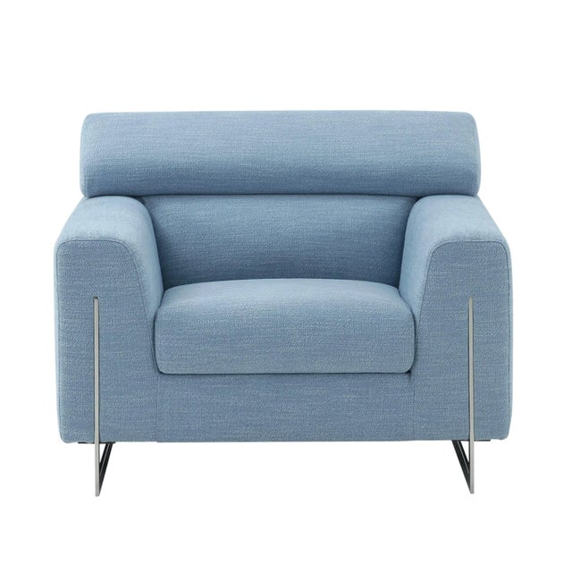 Make your living room the center of attention with our Serena lounge chair. Fall into a state of relaxation, Soft-rounded...