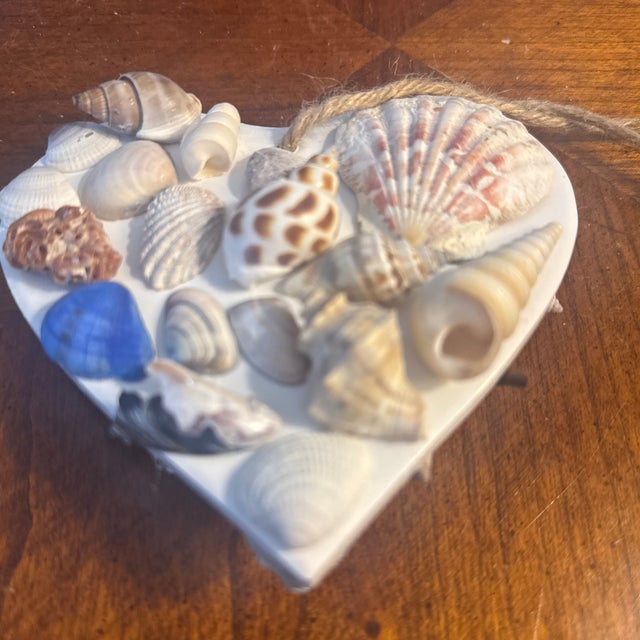 White Seashell Encrusted White Heart Mosaic Heart Door Hanger Nautical Coastal Home Accent For Sale - Image 8 of 9
