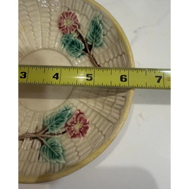 Cream Antique 19th Century Wild Rose & Basketweave Majolica Teacups & Saucers - Set of 4 For Sale - Image 8 of 8