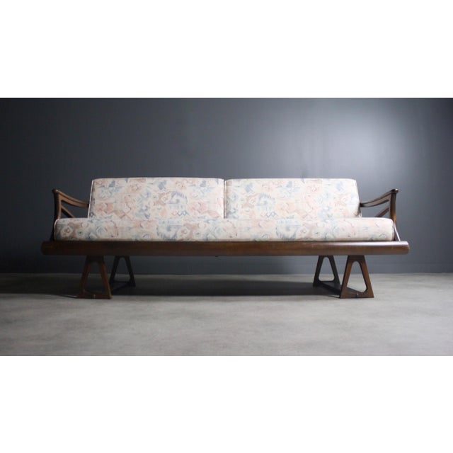 Mid-Century Modern Architectural Mid-Century Modern Walnut Sofa For Sale - Image 3 of 4