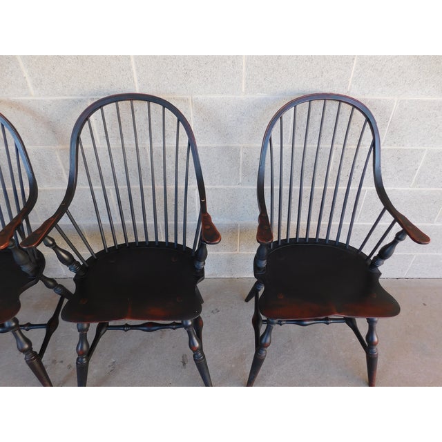 Late 20th Century Great Windsor Chair Co Continuous Arm Bow Back Windsor Chairs - Set of 4 For Sale - Image 5 of 16