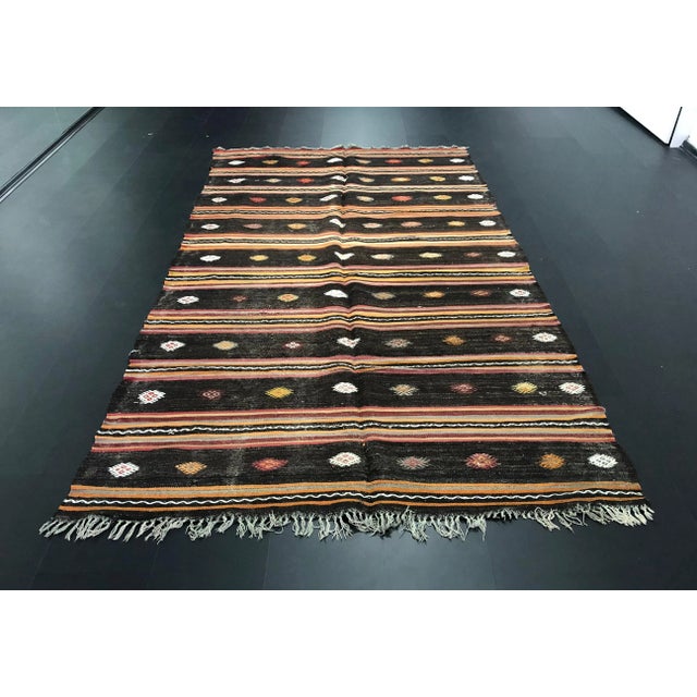 1960s Vintage Turkish Handwoven Kilim Rug - 5′8″ × 10′4″ For Sale - Image 11 of 11