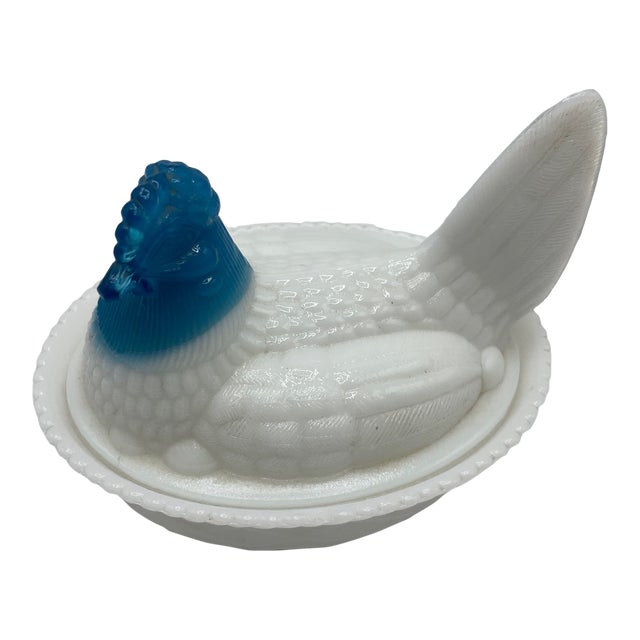 Vintage Milk Glass Hen on Nest For Sale
