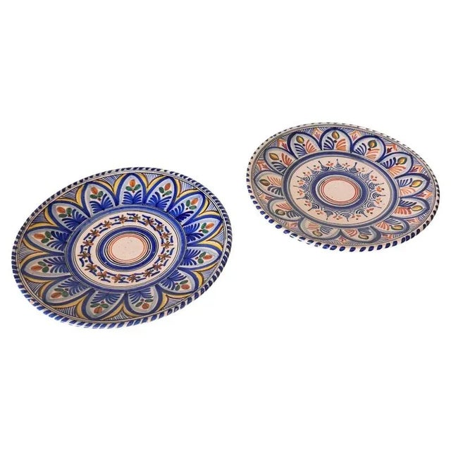 Large Italian Hand-Painted Serving Plates, 1970s, Set of 2 For Sale - Image 17 of 17