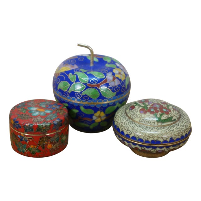 Mid 20th Century Set of 3 Chinese Cloisonne Enamel Keepsake Trinket Storage Boxes & Apple Candle For Sale