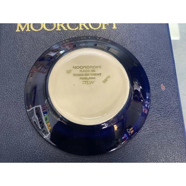 Trays in Art Ceramic from Moorcroft, Set of 2 For Sale - Image 6 of 7