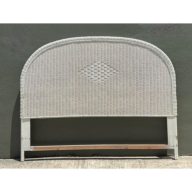 Mid-Century Modern Vintage White Rattan Queen Headboard For Sale - Image 3 of 13