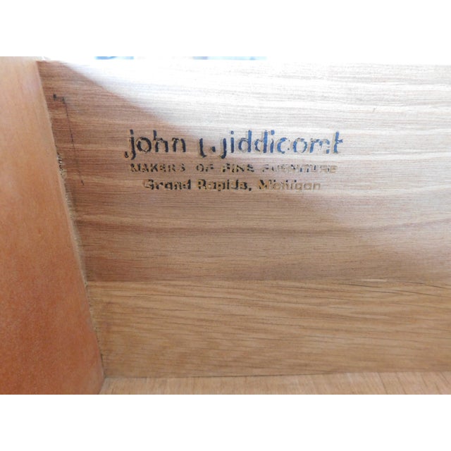 John Widdicomb Hollywood Regency Dorothy Draper Style Dresser & Mirror For Sale - Image 18 of 18