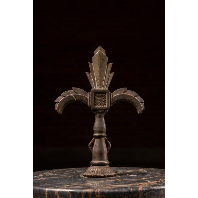 1920s Art Deco Cast Iron & Potoro Marble Smoking Stand With Fleur-De-Lis Finial For Sale In Chicago - Image 6 of 10