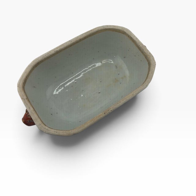 Chinese Mid 18th Century Chinese Export-Style Famille Rose Covered Butter Dish, Qianlong Style For Sale - Image 3 of 10