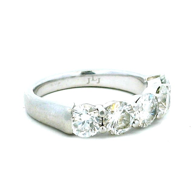 Contemporary JLJ Five-Stone 2.00 Carat Diamond Platinum Band Ring, Size 6.5 For Sale - Image 3 of 9