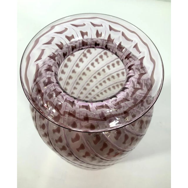 Contemporary Pink White Swirl Art Glass Vase, Signed For Sale - Image 3 of 5
