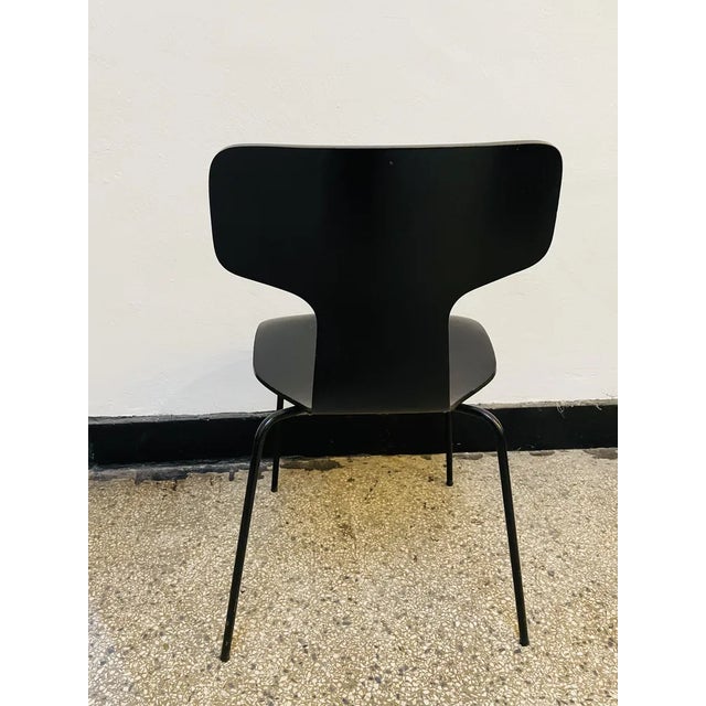 Model 3103 Chair by Arne Jacobsen for Fritz Hansen, 1965, in Good conditions. Designed 1960 to 1969 This piece has an...