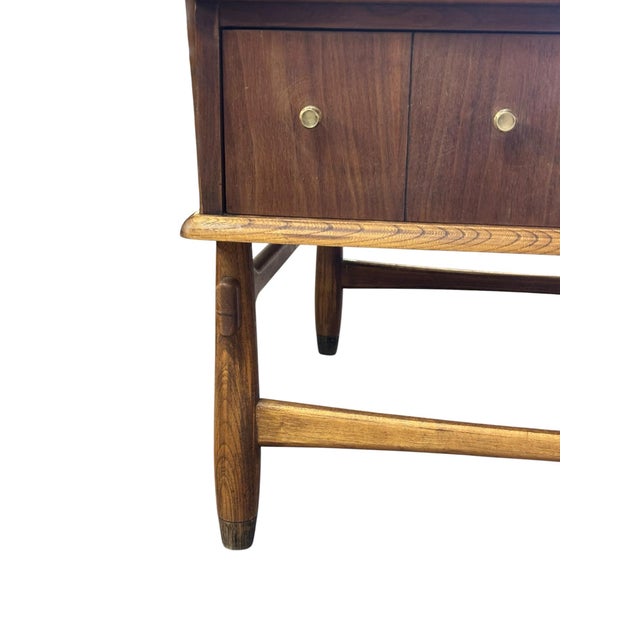 Mid 20th Century MCM Lane Furniture Walnut Ceramic Top Coffee Table For Sale - Image 5 of 11