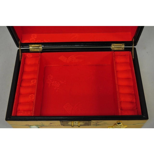 Vintage Chinese Oriental Gold Leaf Dome Lid Jewelry Box W/ Soapstone Figures For Sale - Image 17 of 18