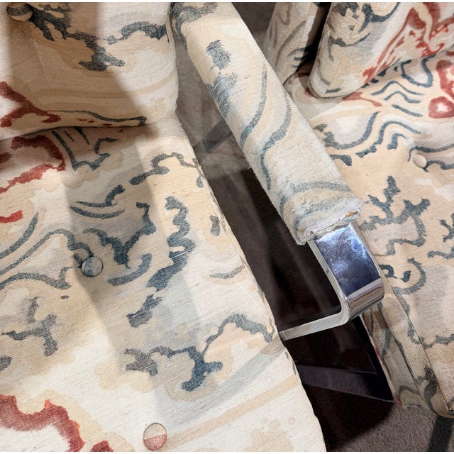 Metal Cream, Blue & Red Set of 8 Attributed to Milo Baughman Chrome MCM Dining Chairs For Sale - Image 7 of 8