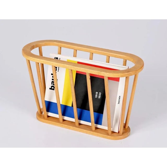 1970s Mid-Century Danish Modern Oval Oak Magazine Rack, 1970s For Sale - Image 5 of 13