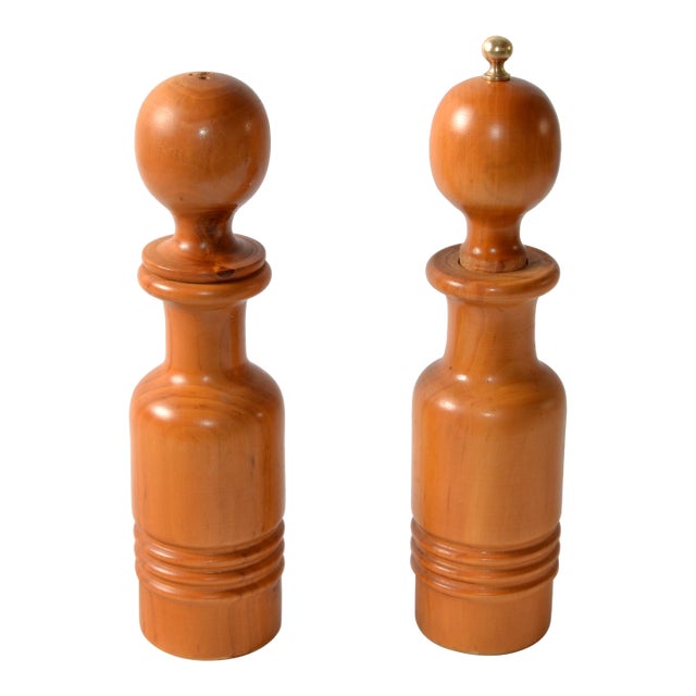 Italian Large Vintage Turned Solid Wood Brass Décor Salt Shaker & Pepper Mill Grinder For Sale