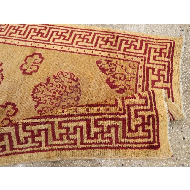 Textile Galerie Shabab Collection Mid-20th Century Chinese Art Deco Throw Rug For Sale - Image 7 of 8
