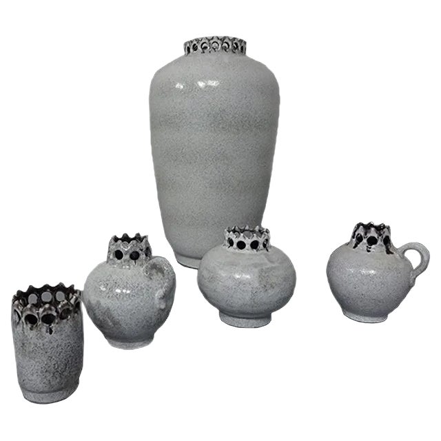 Vintage White Ceramic Vases by Hans Welling for Ceramano, 1960s, Set of 5 For Sale