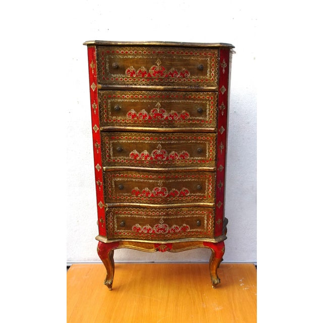 Vintage Italian Florentine Chest of Drawers, 1970, in Good conditions. Designed 1970 to 1979