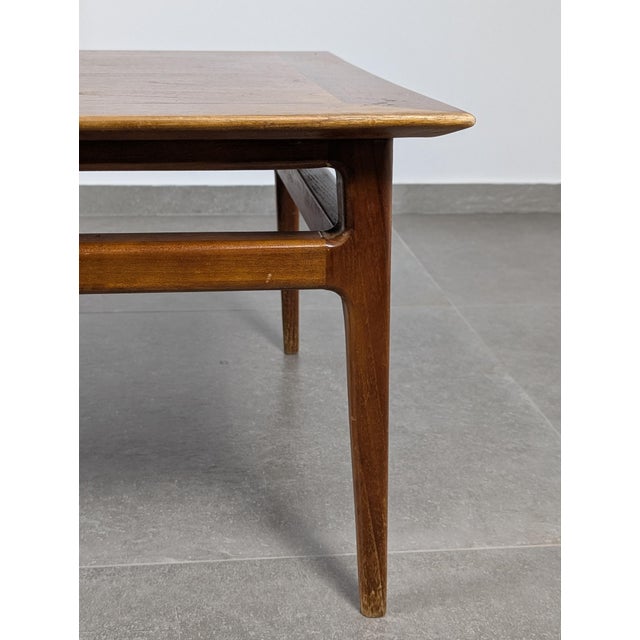 Modern Scandinavian Teak Coffee Table, 1950s For Sale - Image 9 of 18