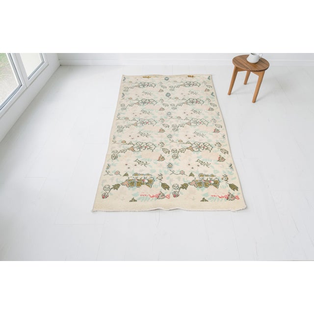 Beige Mid 20th Century Neutral Oushak Turkish Rug For Sale - Image 8 of 10