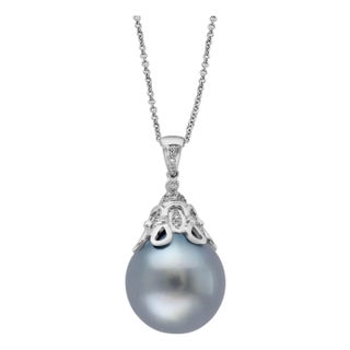 15.5 mm Black Round Tahitian Pearl & Diamond 18 Kt Gold Pendant + Chain 14 KG For Sale