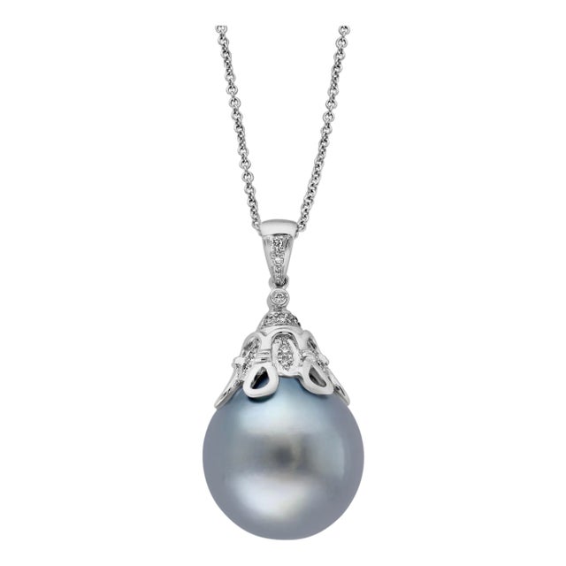 15.5 mm Black Round Tahitian Pearl & Diamond 18 Kt Gold Pendant + Chain 14 KG For Sale