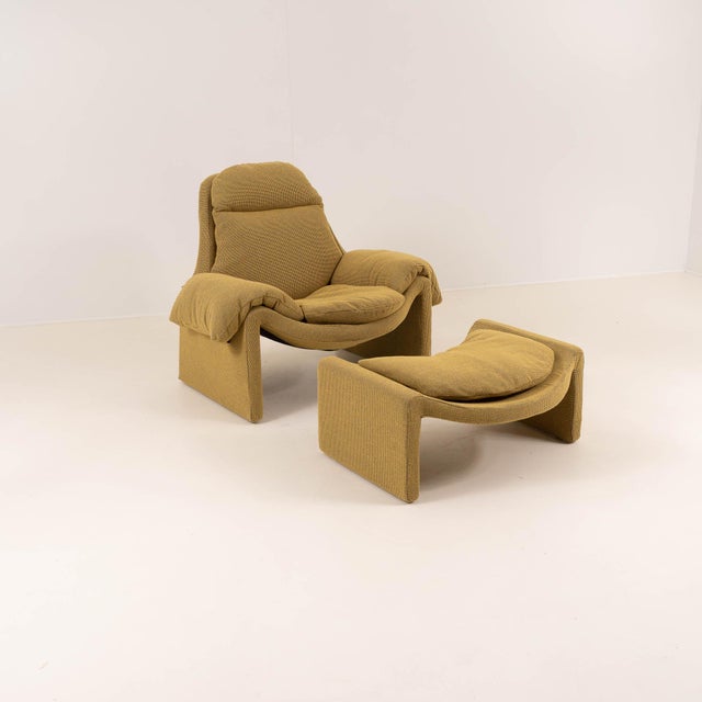Set of P60 Lounge Chair and Ottoman by Vittorio Introini for Saporiti Italia, 1970s For Sale - Image 9 of 9