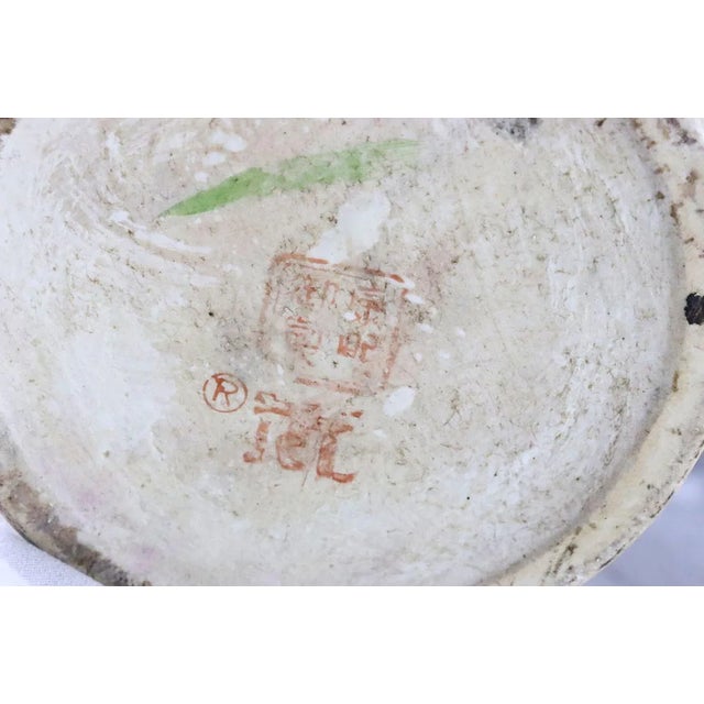 Paint Late 19th Century Pair of Chinese Famille Rose Vases For Sale - Image 7 of 11