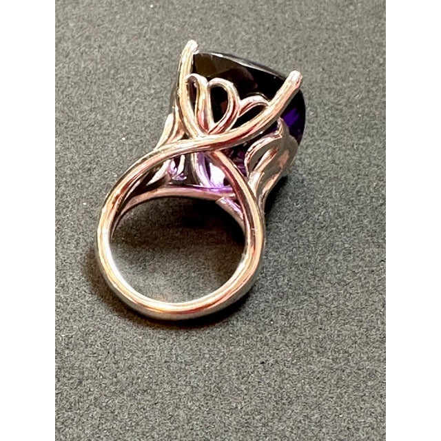 Art Deco Huge 38 Carat Cushion Cut Natural Amethyst Cocktail Ring in Platinum 23.8 Gm For Sale - Image 3 of 18