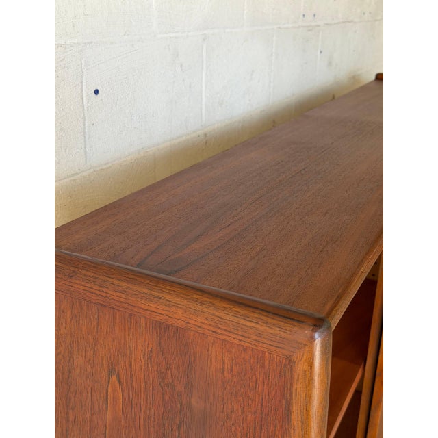 In Style of Hans Wegner Ry Møbler Large Teak Credenza With Hutch Danish Mid-Century Modern 1960s For Sale - Image 11 of 14