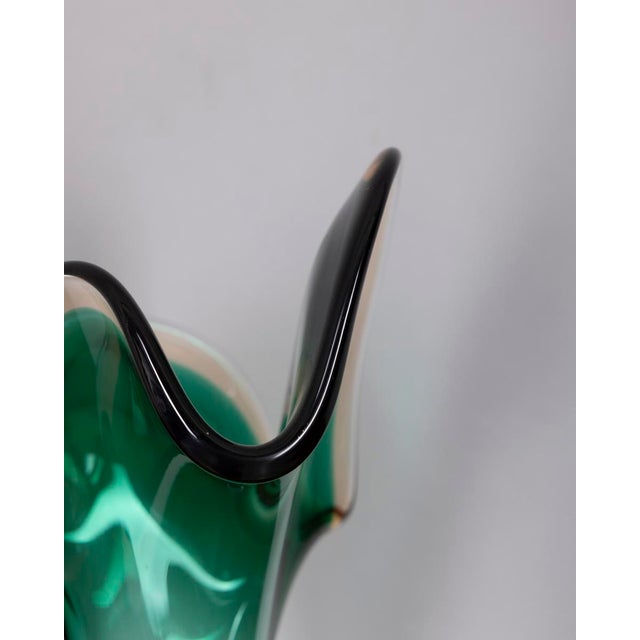 Vintage Sommerso Vase in Green Murano Glass by V.A.C. Cimarosti & Pinzan, 1960s For Sale - Image 6 of 10