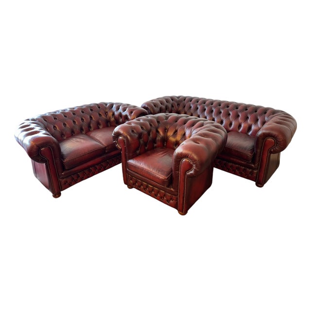 Chesterfield Sofa Group, Set of 3 For Sale