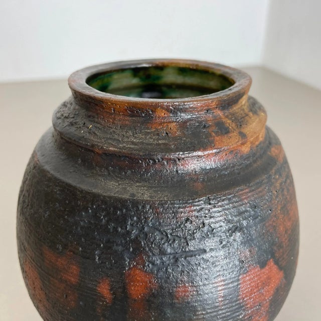 Ceramic Abstract Ceramic Studio Pottery Vase from Gerhard Liebenthron, Germany, 1970s For Sale - Image 7 of 18