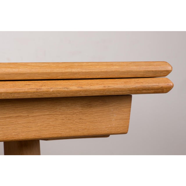 Large Extendable Dining Table in Oak by Guillerme et Chambron for Votre Maison, 1960s For Sale - Image 8 of 18