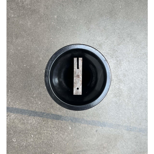 Mid-Century Modern Space Age Black Tulip Side Table Base by Eero Saarinen for Knoll International, 1960s For Sale - Image 6 of 18