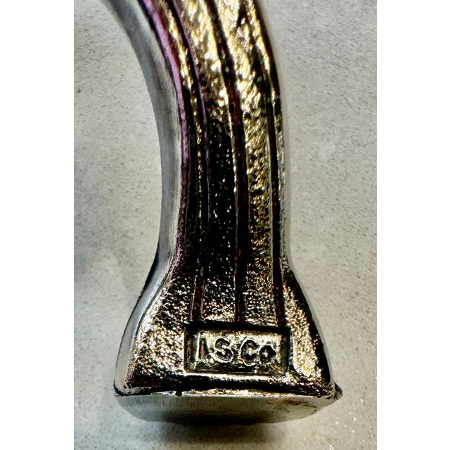 Mid 20th Century Silverplate Footed Casserole / Bread / Dessert Server With Pyrex Insert For Sale In Boston - Image 6 of 9