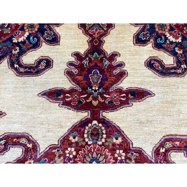 Beige & Red Persian-Style Medallion Wool Rug, Natural Dyes, 5'7