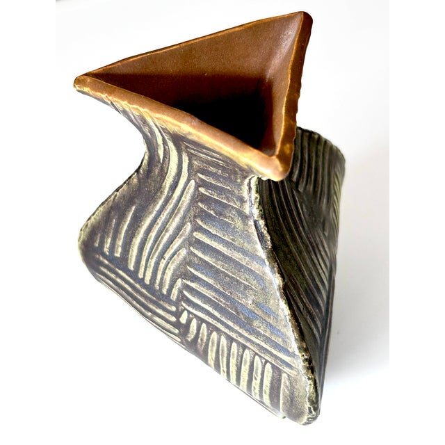 Postmodern Gary DiPasquale, Postmodern Slip-Cast Stoneware Bud Vase, Geometric 3-Sided Flared Triangular - Olive Green For Sale - Image 3 of 11