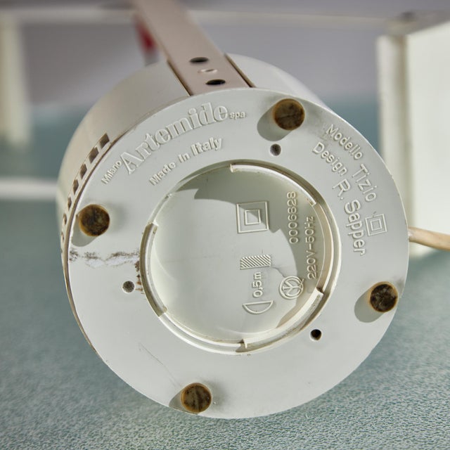 Tizio Table Lamp by Richard Sapper for Artemide, 1970s For Sale - Image 10 of 11