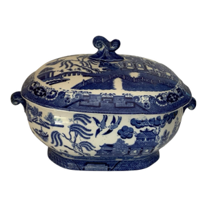 Antique Ridgways Willow Pattern Soup Tureen Covered Bowl Blue White Semi China England c.1891