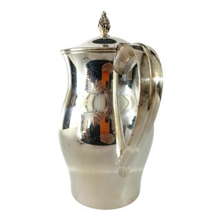 1950s Paul Revere Reproduction Coffee Pot in Silverplate (1930-1960). For Sale