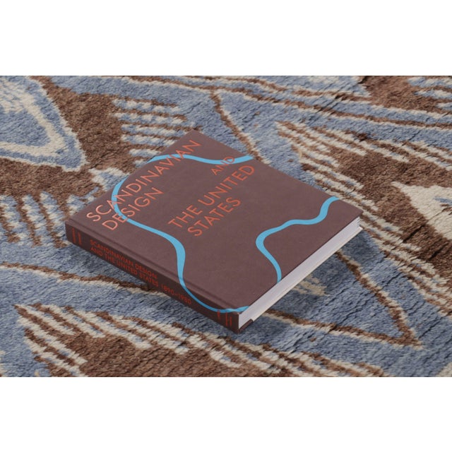 Contemporary Art Deco Style With Diamond Lattice Rug by Rug & Kilim, India For Sale - Image 10 of 10