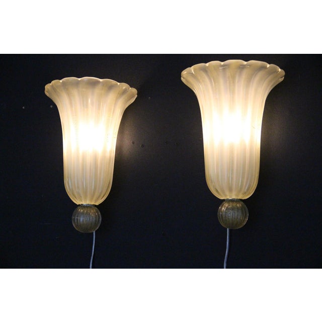Beige and Gold Murano Glass Wall Sconces, 1950s, Set of 2 For Sale - Image 11 of 12