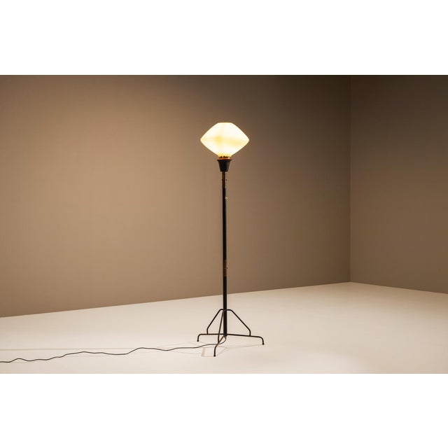 Stilnovo Floor Lamp with Opaline Glass Shade from Stilnovo, Italy, 1950s For Sale - Image 4 of 10