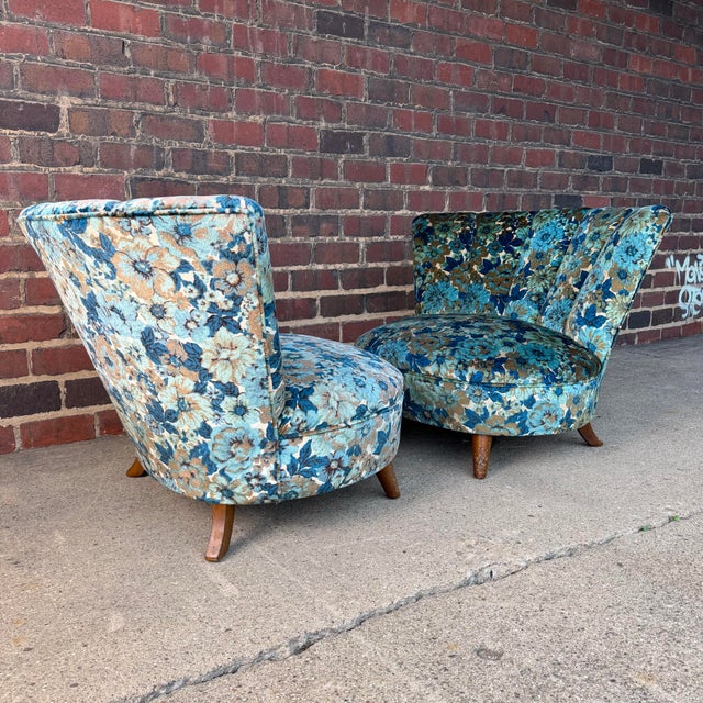 Wood Pair of Late 40s Floral Slipper Chairs in the Style of Gilbert Rhode For Sale - Image 7 of 9