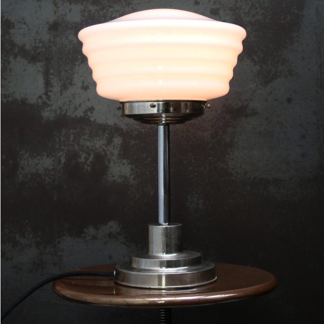 Art Deco White Reeded Opaline Glass Table Lamp For Sale - Image 6 of 8