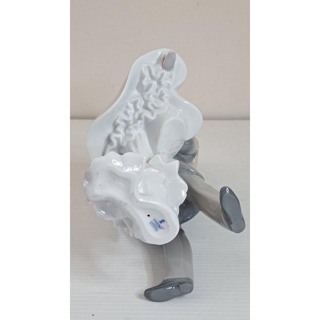 Contemporary Lladro 8029 the Happiest Day Bride Groom Wedding Figurine 2003 Mint Spain 11"h For Sale - Image 3 of 11
